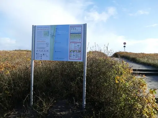 Neuordnung der Strandabschnitte am Weidefelder Strand und Nutzerlenkung durch Beschilderung der Strandübergänge
